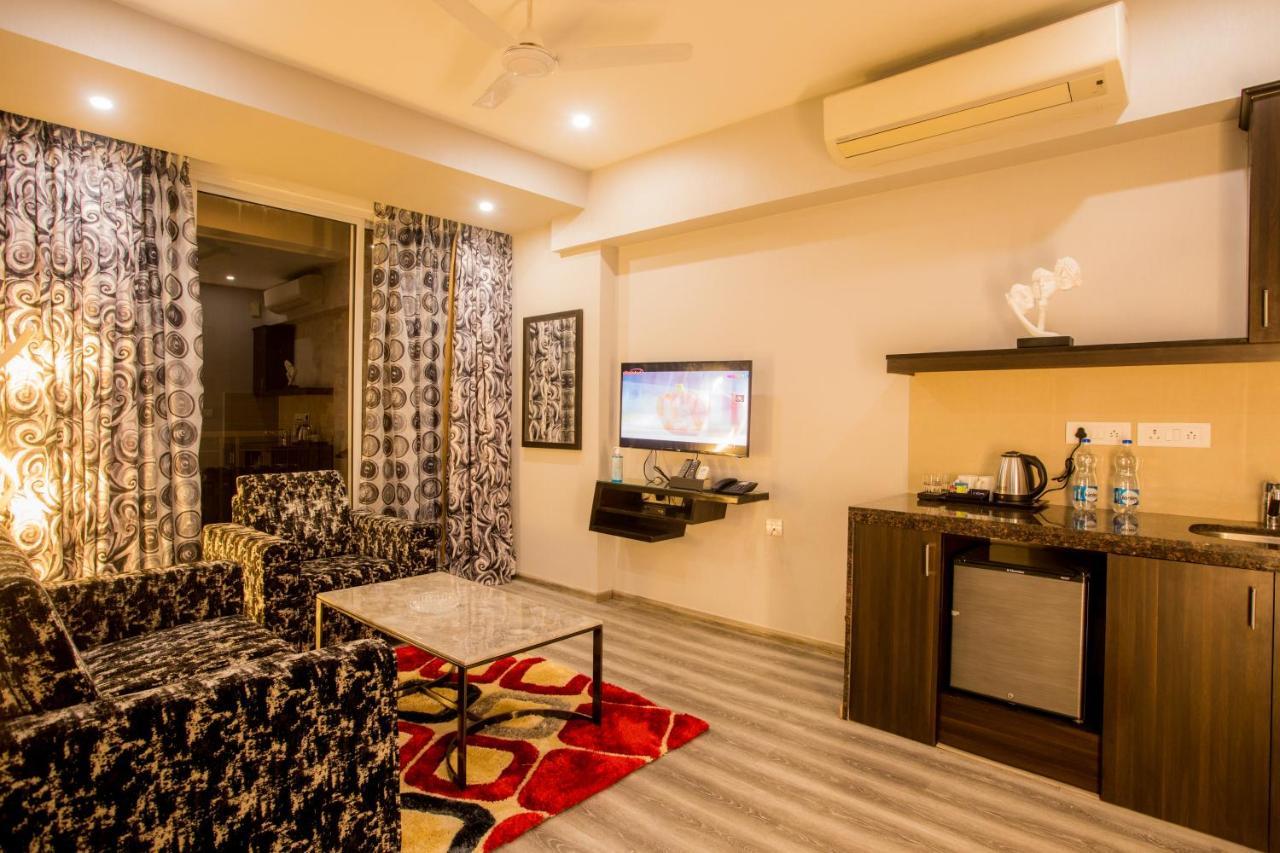 Encore Suites Goa باناجي المظهر الخارجي الصورة