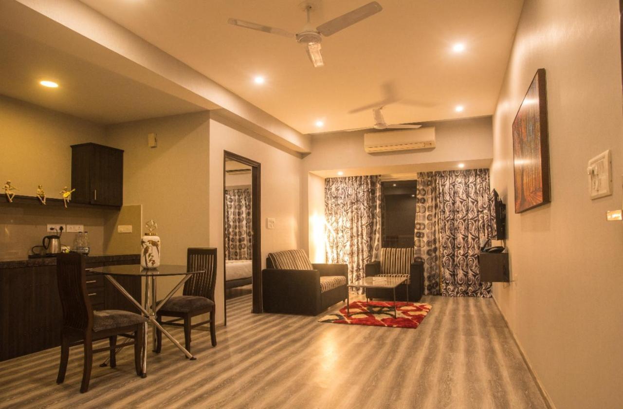Encore Suites Goa باناجي المظهر الخارجي الصورة